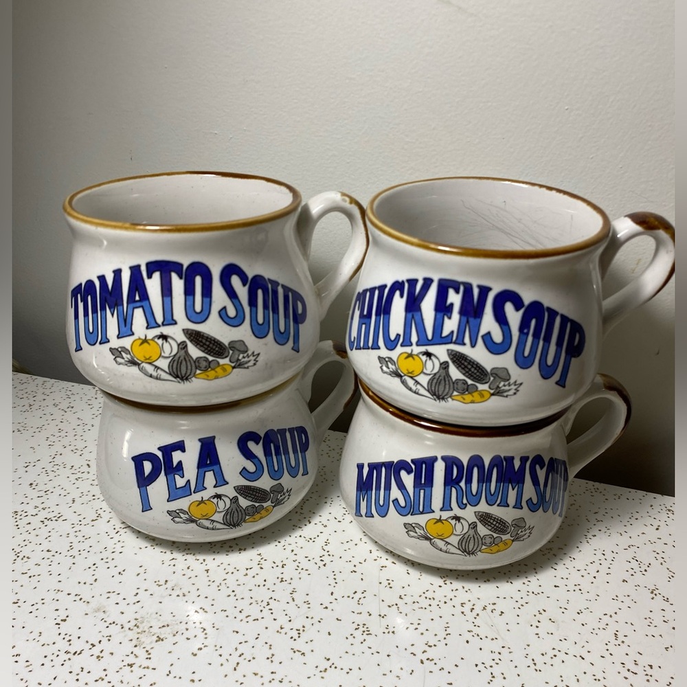 Set of 4 vintage Festival soup mugs made in Korea